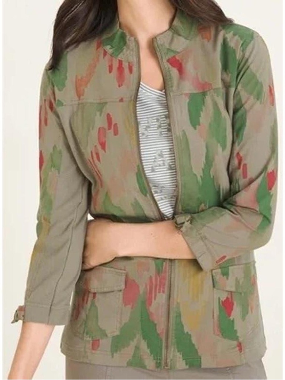 Chico’s Zenergy Ikat Utility Jacket Camo Print Size 2 Large EUC